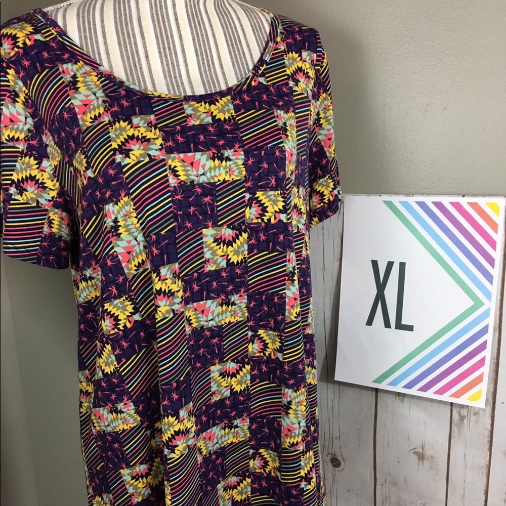 LuLaRoe Classic Tee